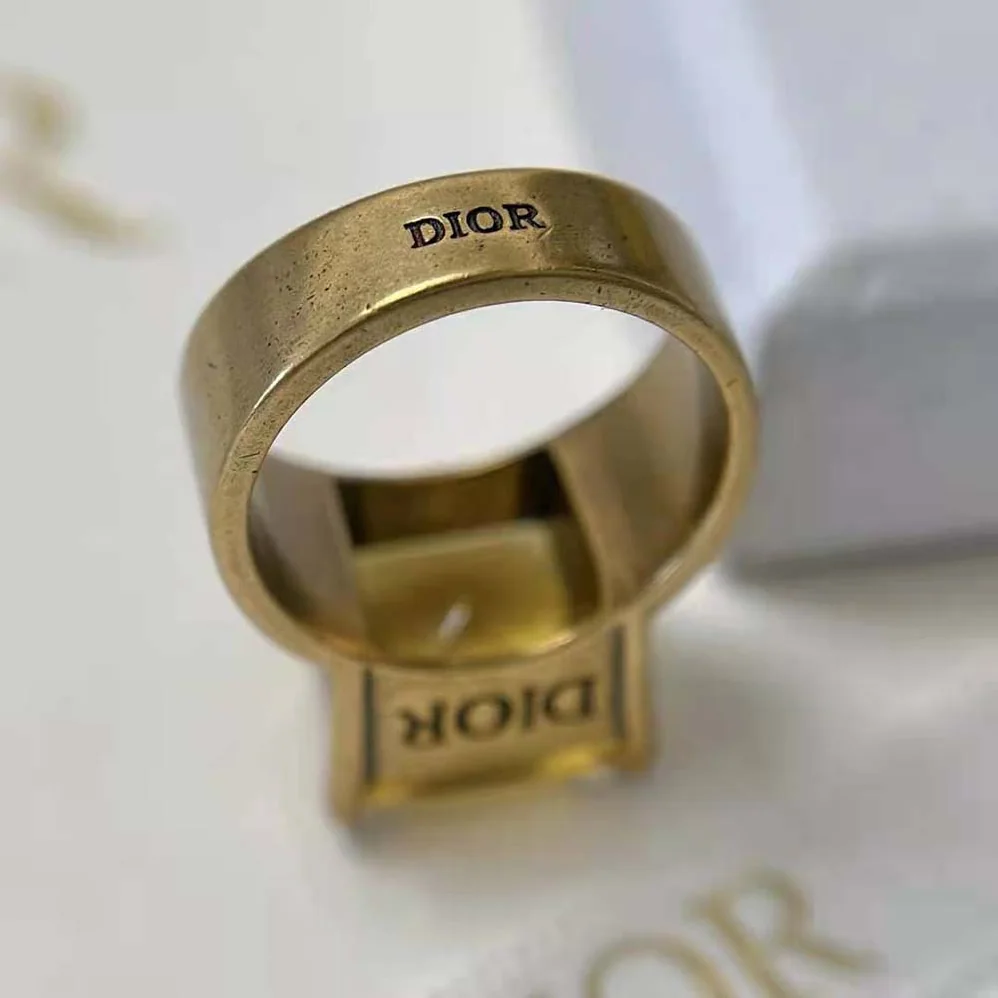 Dior Dio(r)evolution Ring Antique Gold for Women in Finish Metal and Citrine