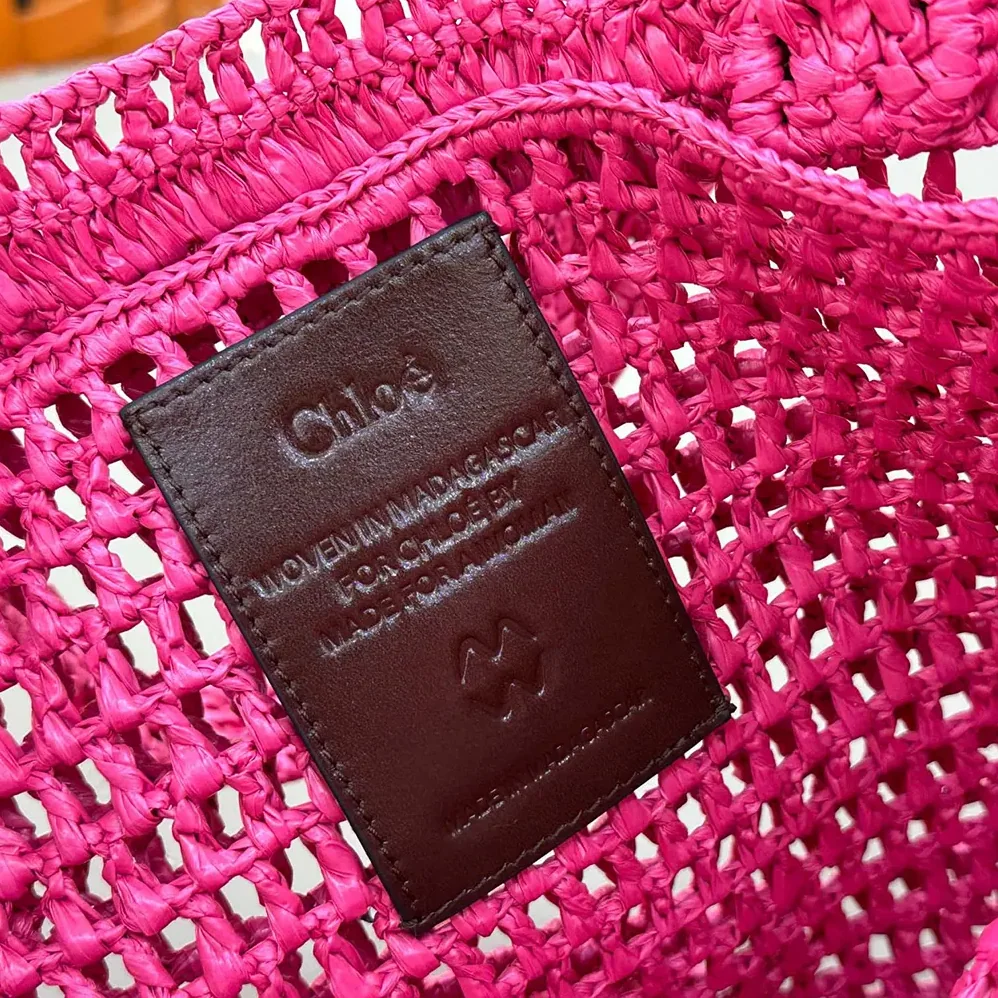 Chloe Summer Banana Tote Bag In Raffia for Women in Rose Chloe Summer Banana Tote Bag In Raffia for Women in Rose