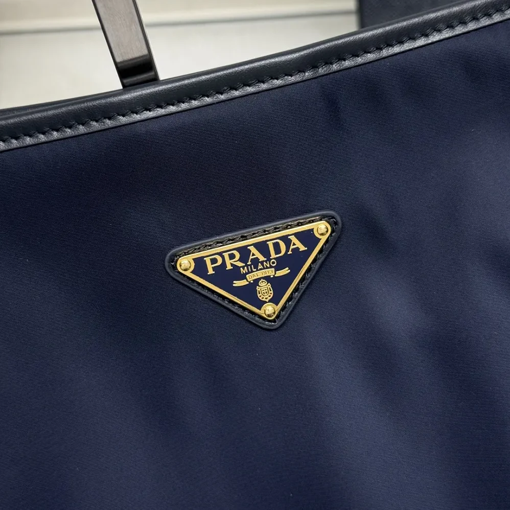 Prada Mariner Large Re-Nylon Shoulder Bag for Women in Navy