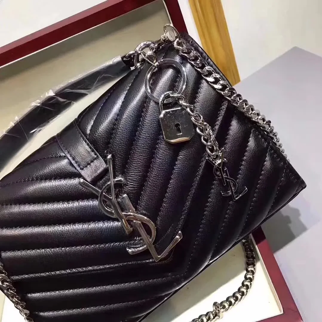 Saint Laurent College Medium In Matelasse Leather in Black