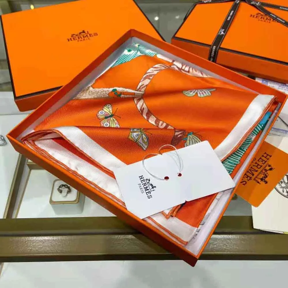 Hermes Story Scarf 90 in Silk Twill with Hand for Women in Rolled Edges Hermes Story Scarf 90 in Silk Twill with Hand for Women in Rolled Edges