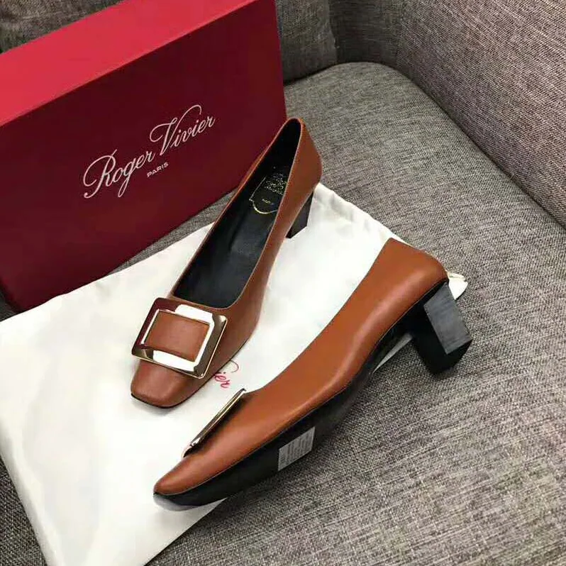 Roger Vivier Leather Belle Vivier Pumps 45mm Heel for Women in Brown Roger Vivier Leather Belle Vivier Pumps 45mm Heel for Women in Brown