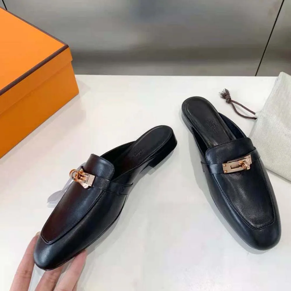 Hermes OZ Mule in Black Calfskin Leather for Women Hermes OZ Mule in Black Calfskin Leather for Women