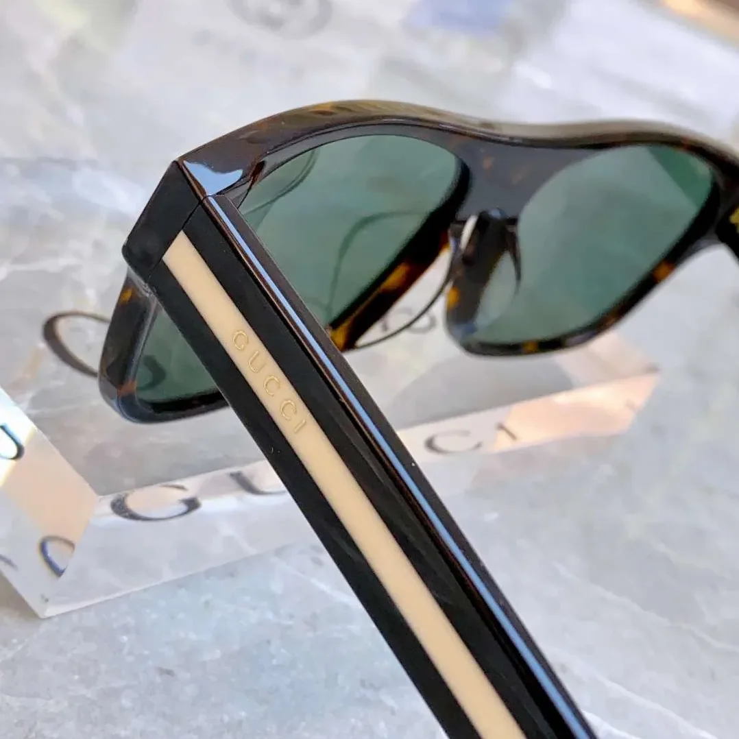 Gucci Square in Frame Sunglasses Black