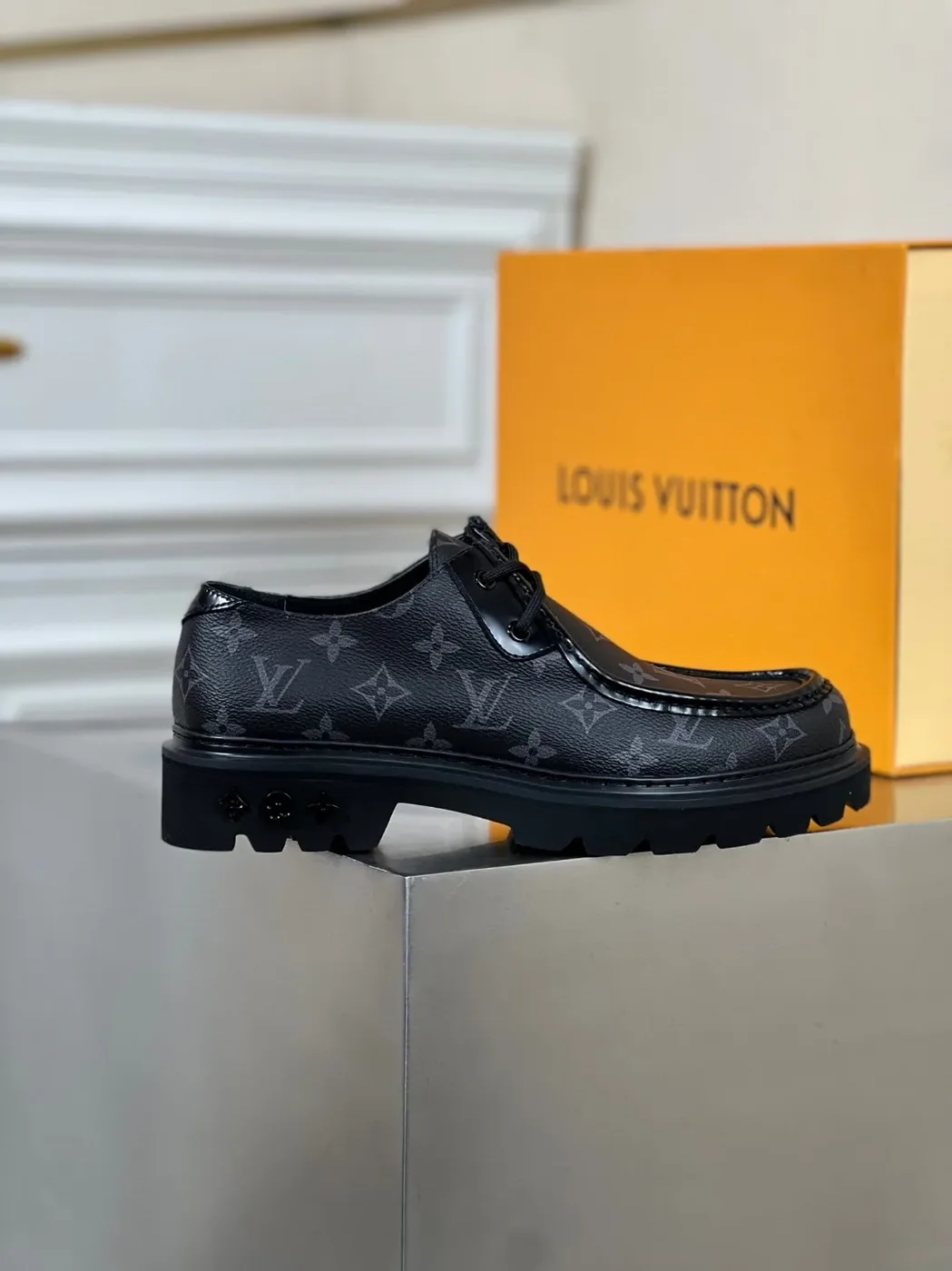 Louis Vuitton LV Ranger Derby Monogram Flowers Black Louis Vuitton LV Ranger Derby Monogram Flowers Black