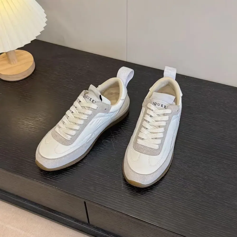 Alexander Mcqueen EC1 Sneaker in White for Unisex Alexander Mcqueen EC1 Sneaker in White for Unisex