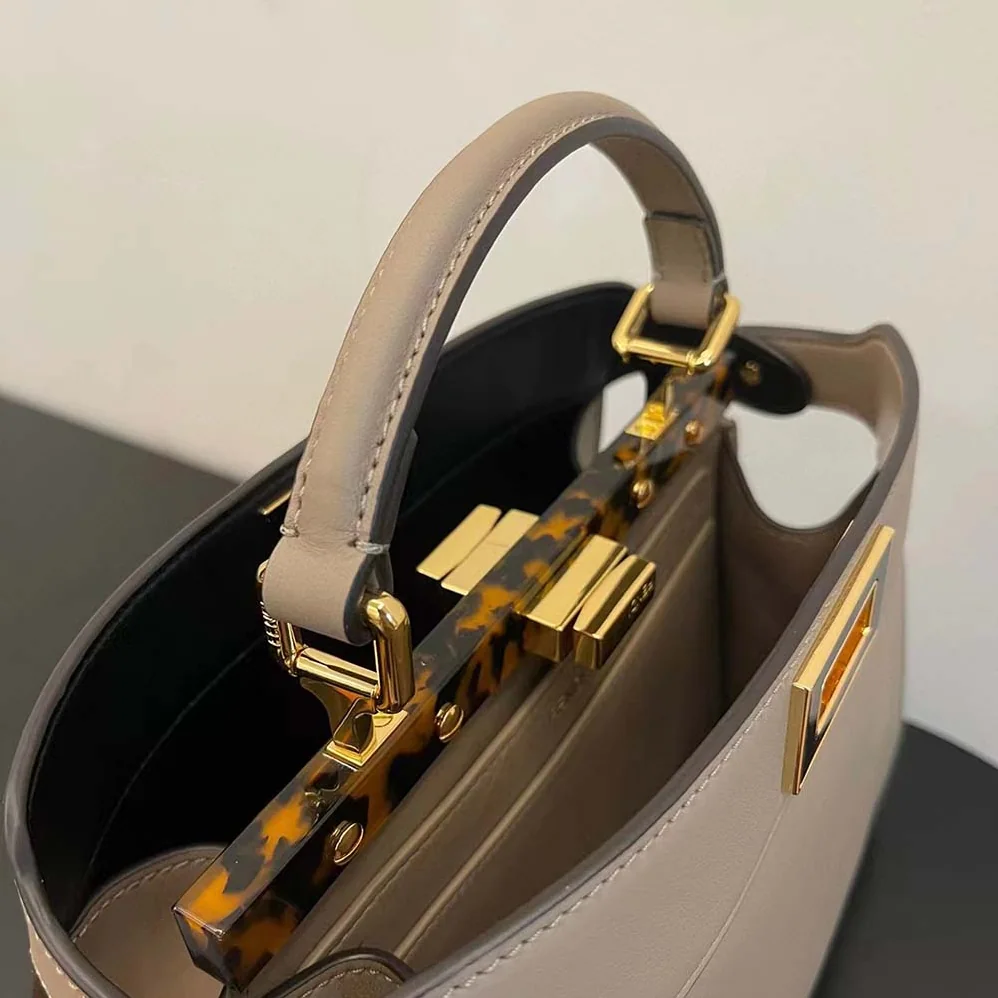 Fendi Peekaboo Iseeu Medium Leather Bag for Women Fendi Peekaboo Iseeu Medium Leather Bag for Women