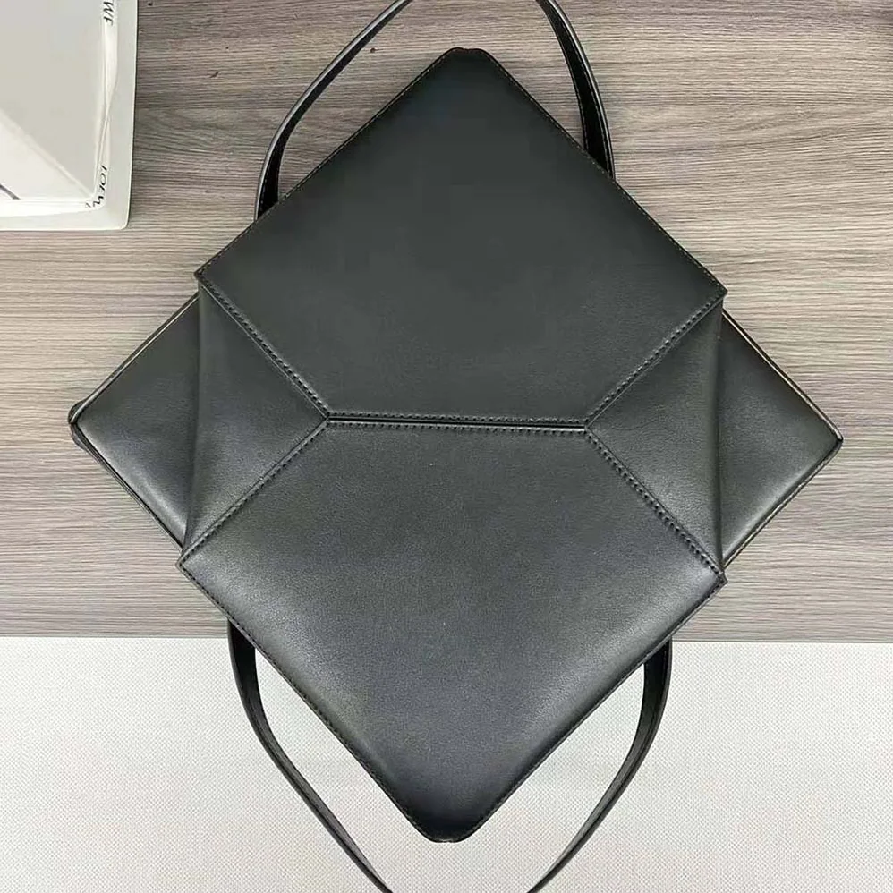 Loewe Puzzle Fold Tote in Shiny Calfskin for Unisex in Black Loewe Puzzle Fold Tote in Shiny Calfskin for Unisex in Black