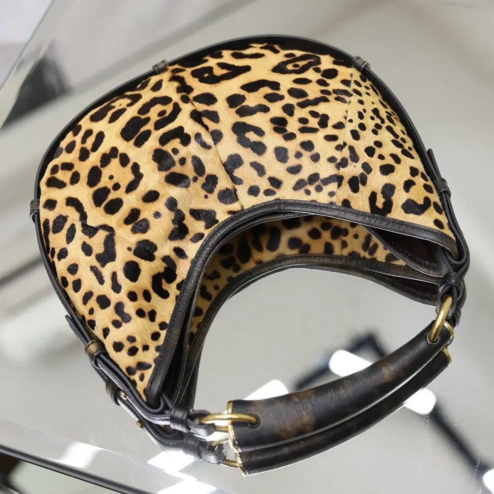 Saint Laurent YSL Mombasa Small in Pony Hair Leather for Women Saint Laurent YSL Mombasa Small in Pony Hair Leather for Women