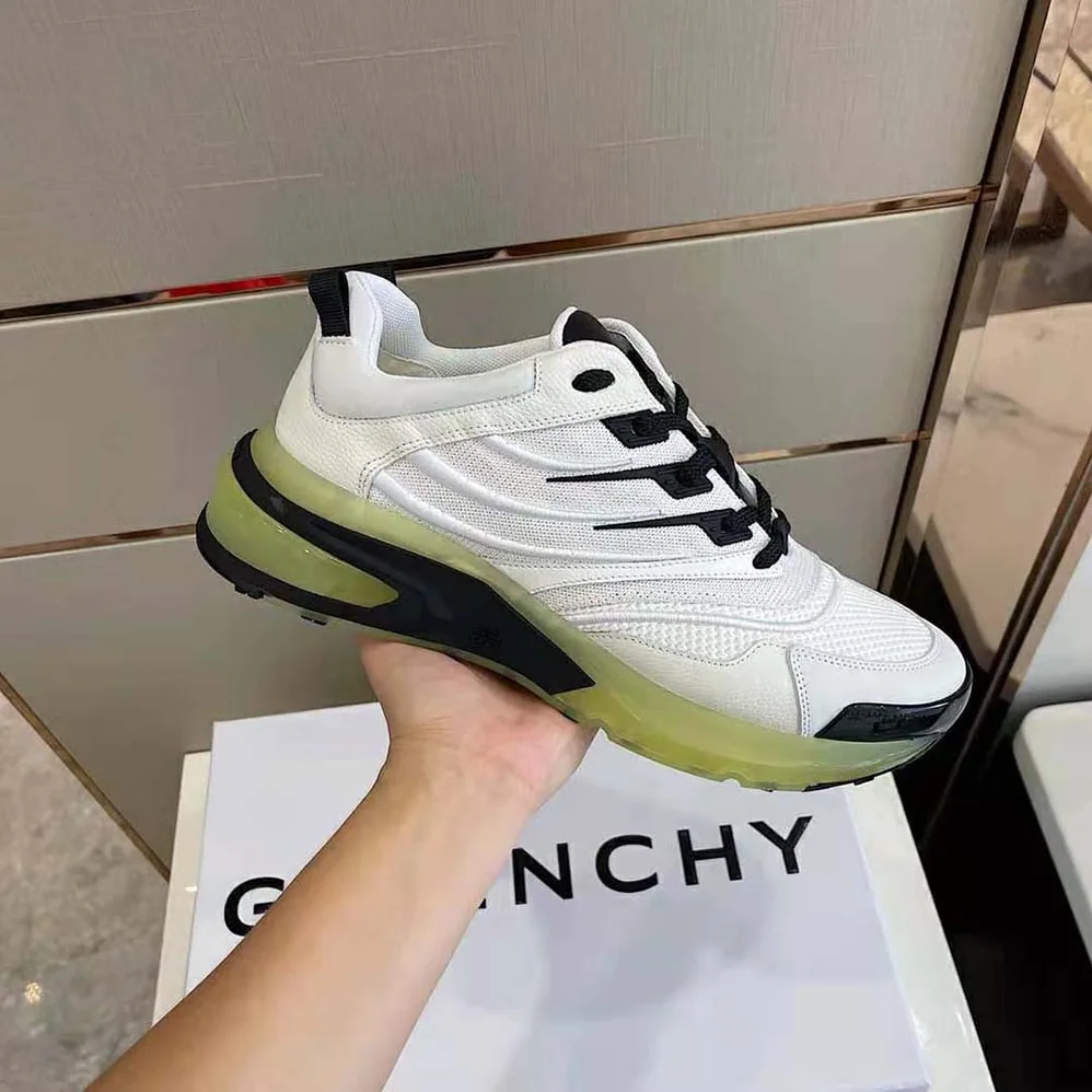 Givenchy Giv 1 Sneakers in Leather and Mesh for Unisex in White Givenchy Giv 1 Sneakers in Leather and Mesh for Unisex in White