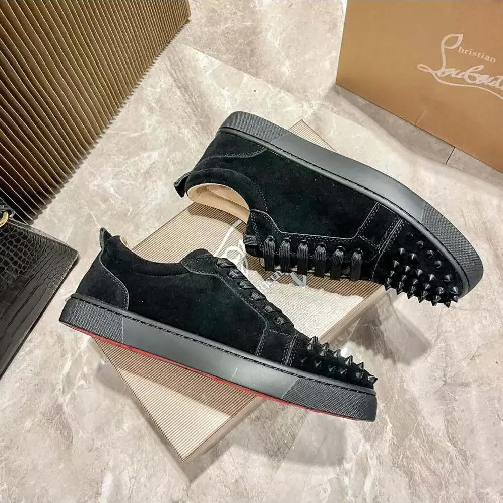 Christian Louboutin Louis Junior Spikes Sneakers Veau Velours for Unisex in Black Christian Louboutin Louis Junior Spikes Sneakers Veau Velours for Unisex in Black