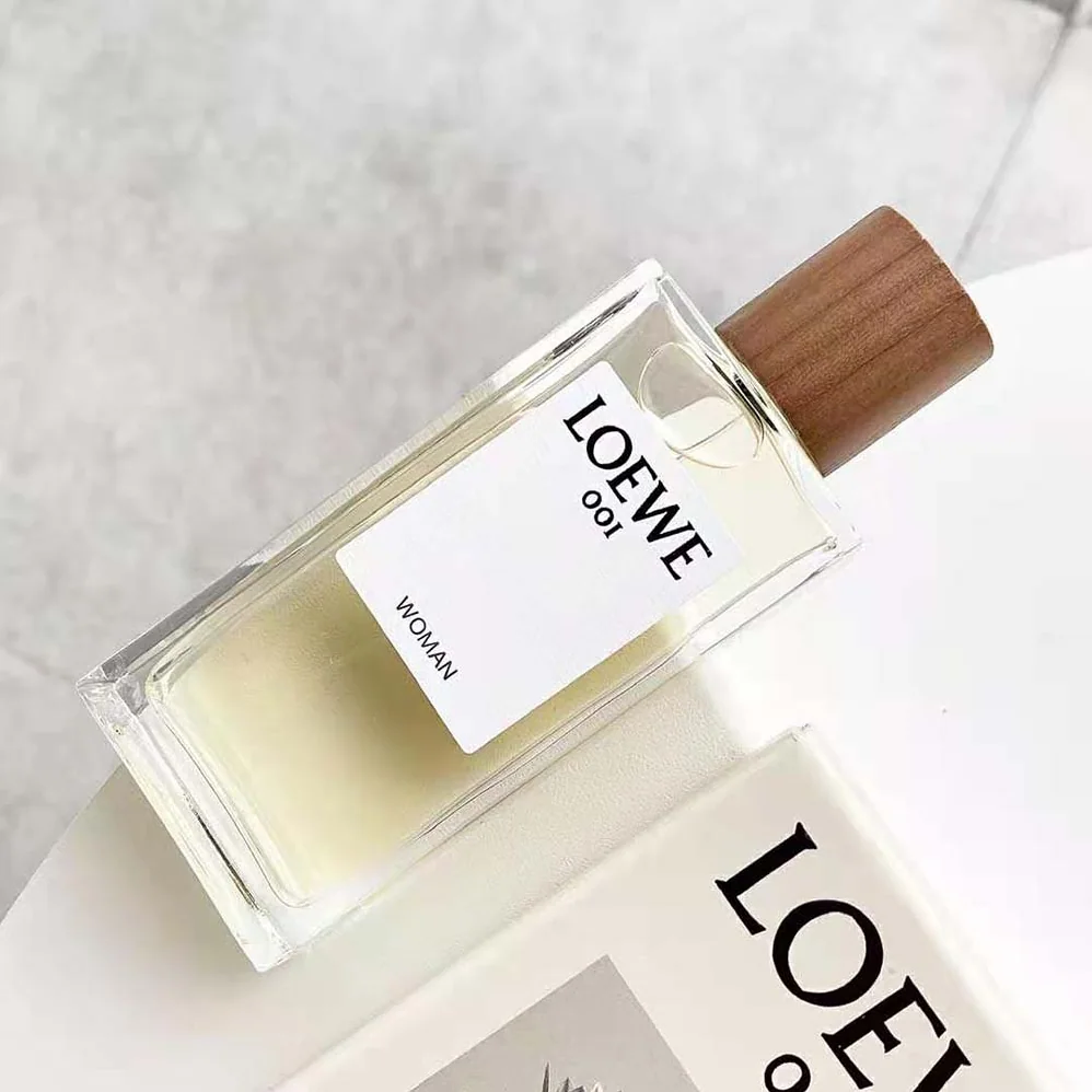 Loewe 001 Woman Eau de Parfum 100ml Loewe 001 Woman Eau de Parfum 100ml