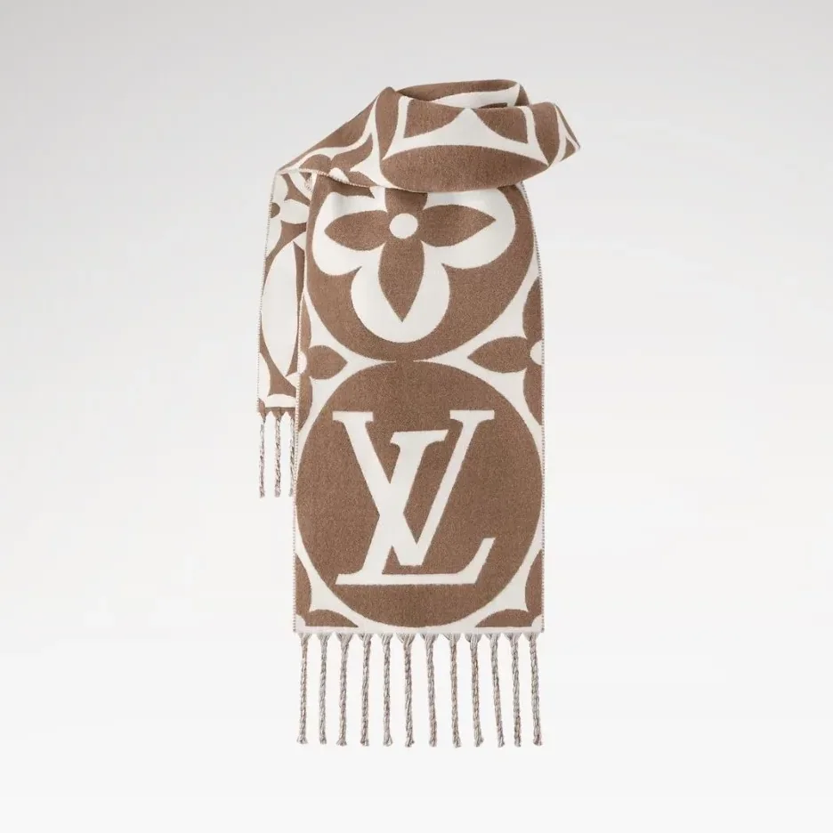 Louis Vuitton LV Medallion Scarf Brown /