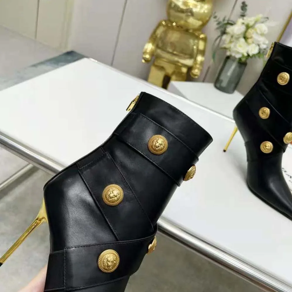 Balmain Alma Leather Ankle Boots for Women in Black Balmain Alma Leather Ankle Boots for Women in Black