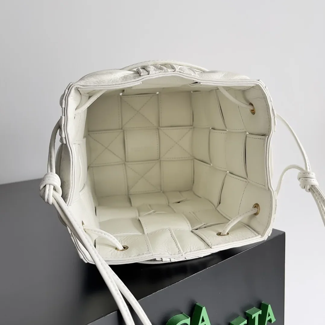 Bottega Veneta Small Cassette Bucket Bag White