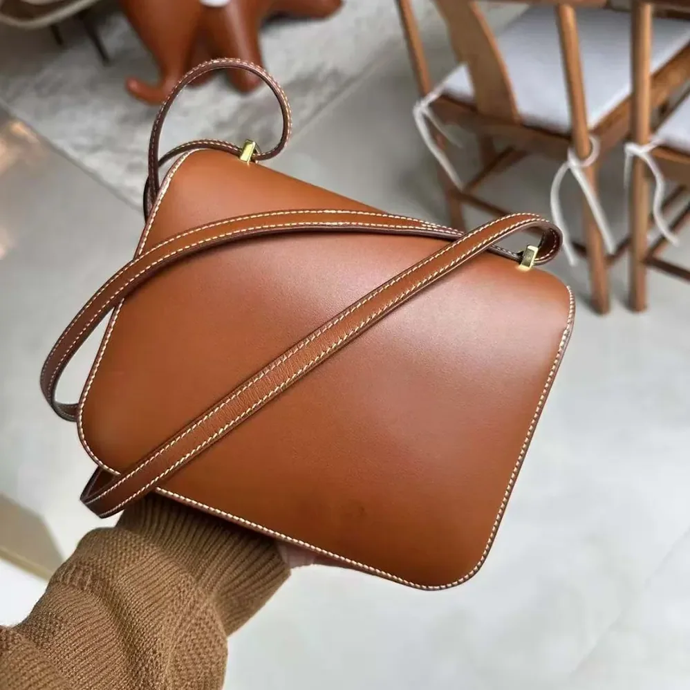 Hermes Constance 24 Bag Box Leather for Women in Brown/Gold Hermes Constance 24 Bag Box Leather for Women in Brown/Gold