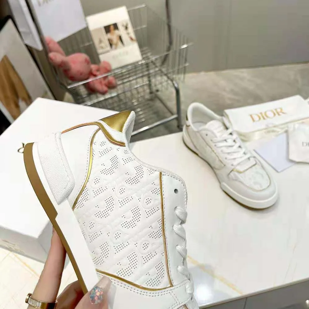 Dior One Sneaker White and Gold-Tone Dior Oblique Perforated Calfskin for Unisex Dior One Sneaker White and Gold-Tone Dior Oblique Perforated Calfskin for Unisex