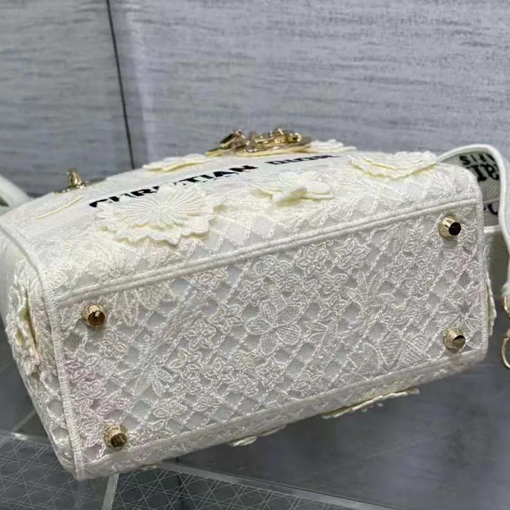 Dior Medium Lady D-lite Bag White D-Lace Embroidery with 3D Macramé Effect for Women Dior Medium Lady D-lite Bag White D-Lace Embroidery with 3D Macramé Effect for Women