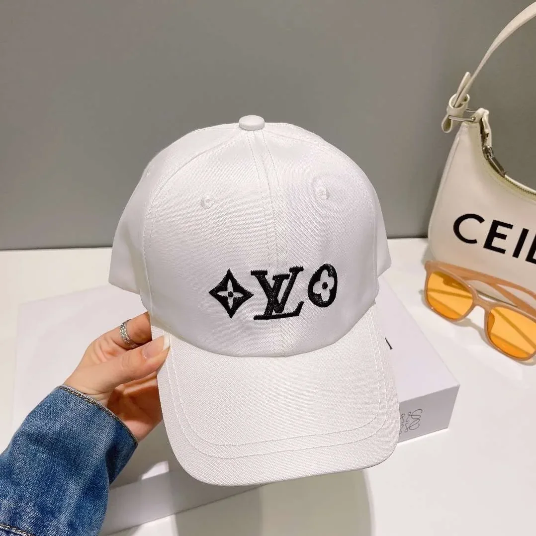 Louis Vuitton Baseball Cap White Louis Vuitton Baseball Cap White