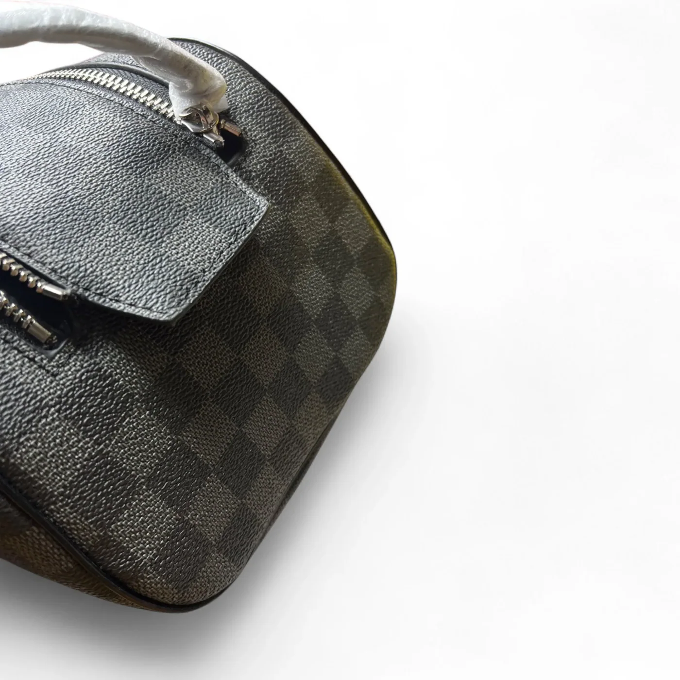 Louis Vuitton King Size Toiletry Damier Graphite Canvas / LV