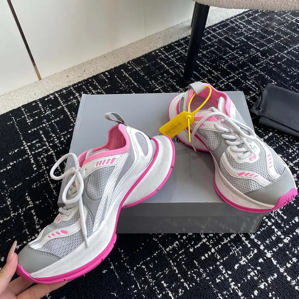 Balenciaga Circuit Sneaker in Grey White and Pink Polyester for Unisex Balenciaga Circuit Sneaker in Grey White and Pink Polyester for Unisex
