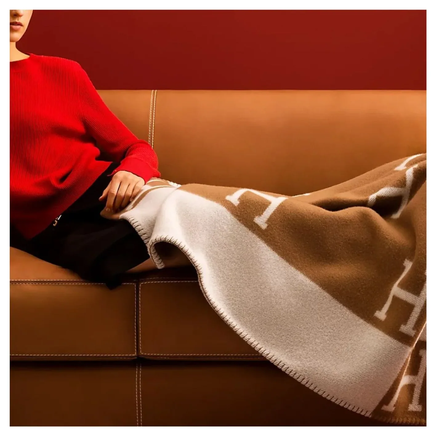 Bedding Set Hermes: Avalon Throw Blanket + Avalon Pillow