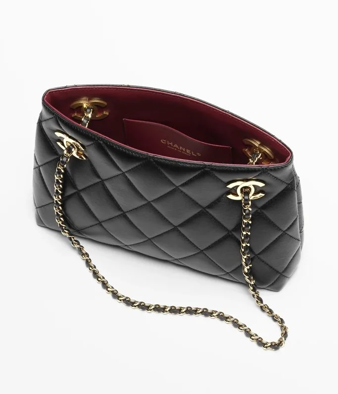 Chanel Small Tote Bag in Black