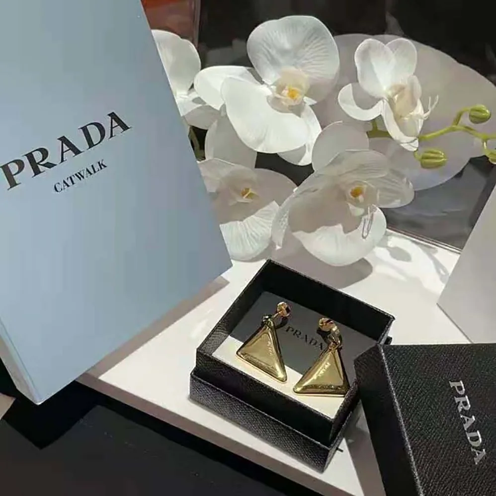 Prada Eternal Gold Medium Drop Earrings in Yellow Gold for Women Prada Eternal Gold Medium Drop Earrings in Yellow Gold for Women