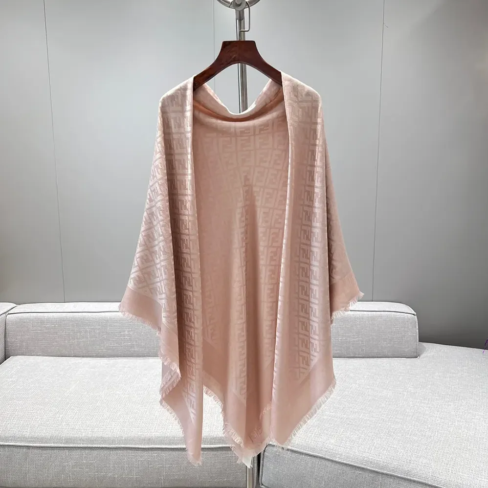 Fendi FF Pink Organic Silk Shawl for Unisex Fendi FF Pink Organic Silk Shawl for Unisex