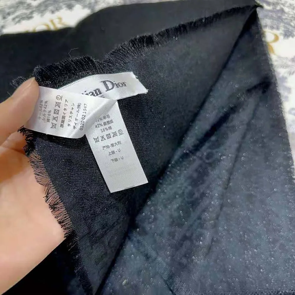 Dior Oblique Shawl Black Silk Blend with Metallic Thread for Unisex Dior Oblique Shawl Black Silk Blend with Metallic Thread for Unisex
