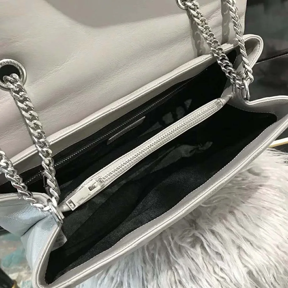 Saint Laurent YSL Loulou Medium Matelasse Y Leather for Women in White Saint Laurent YSL Loulou Medium Matelasse Y Leather for Women in White