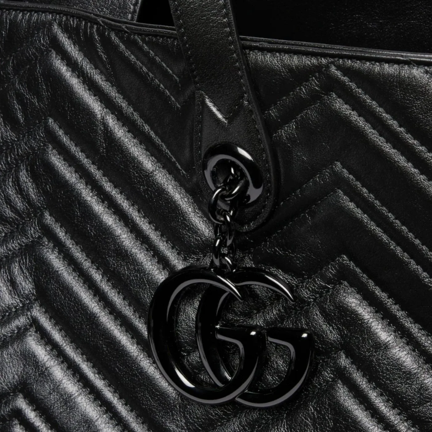 Gucci Marmont Large Tote Bag in Black Black Hardware Gucci Marmont Large Tote Bag in Black Black Hardware