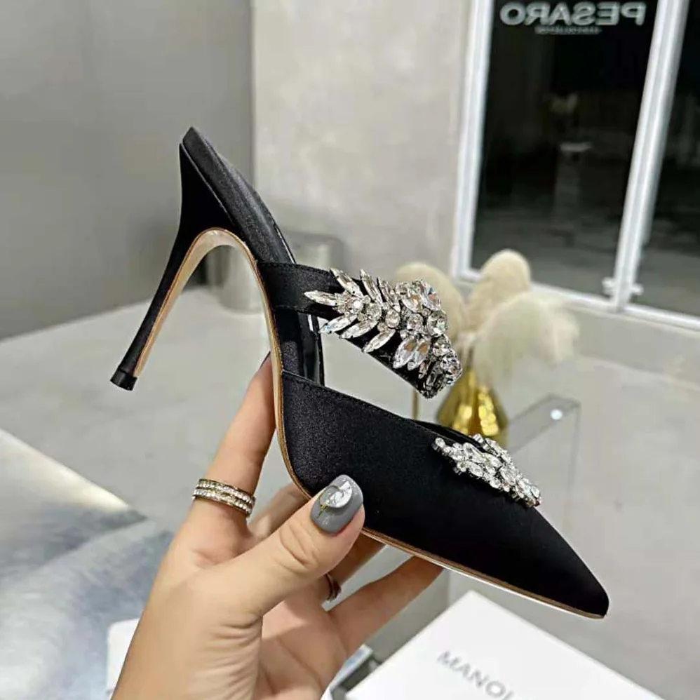 Manolo Blahnik Black Satin Crystal Embellished Mules for Women Manolo Blahnik Black Satin Crystal Embellished Mules for Women