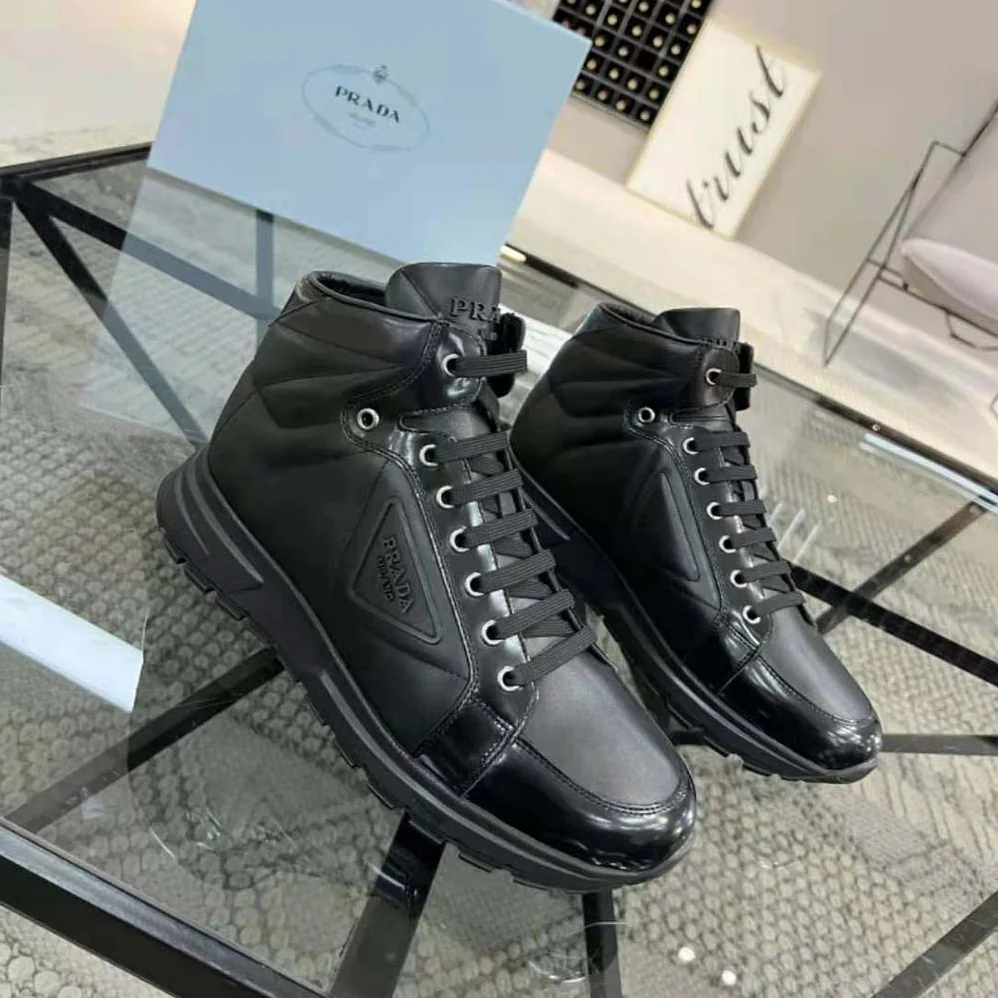 Prada PRAX 01 Re-Nylon and Brushed Leather Sneakers for Men Prada PRAX 01 Re-Nylon and Brushed Leather Sneakers for Men
