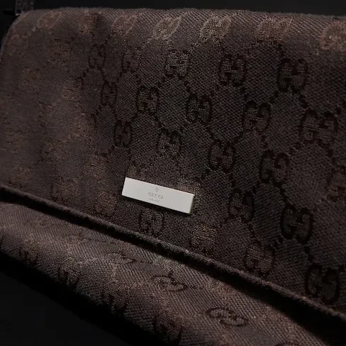 Gucci Madison Medium Shoulder Bag in Dark Brown Palladium Hardware