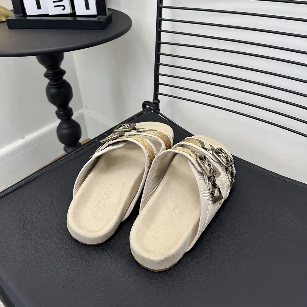 Burberry Check Suede Urchin Sandals for Unisex