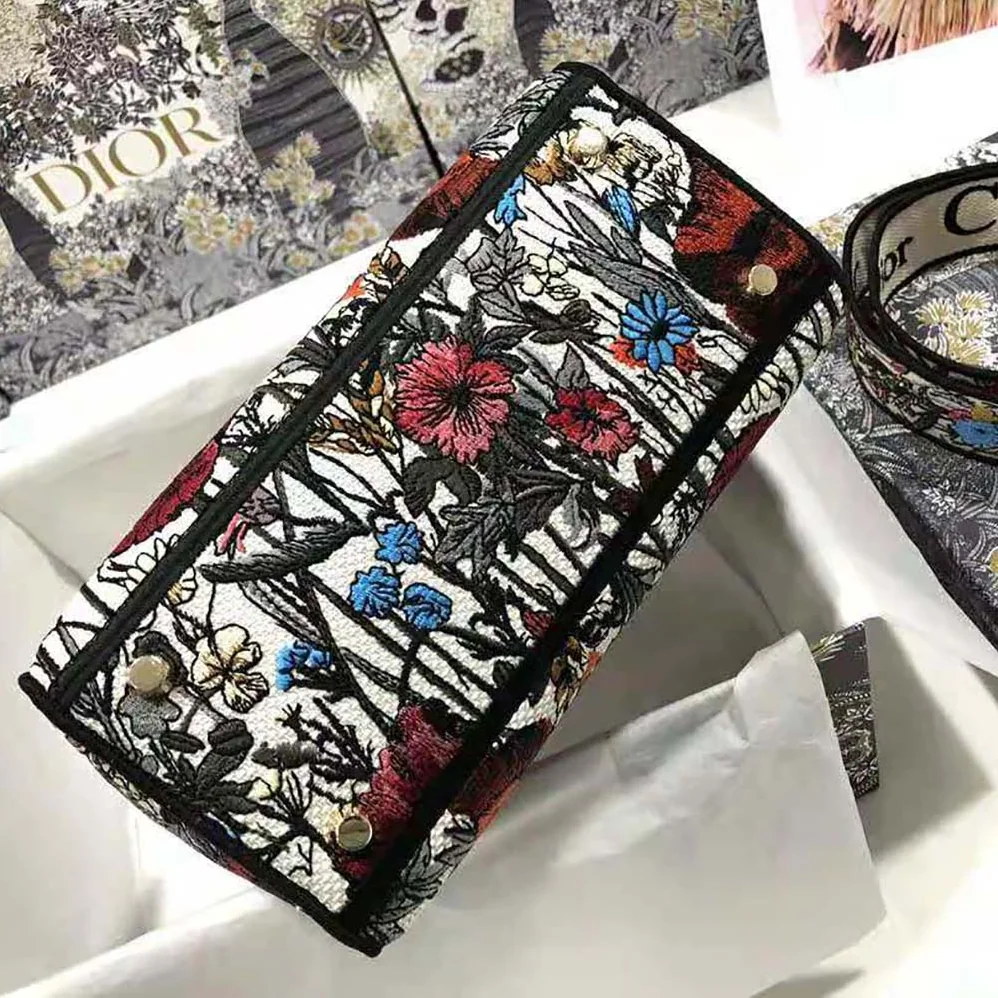 Dior Medium Lady D-lite Bag Multicolor Mille Fleurs Embroidery for Women Dior Medium Lady D-lite Bag Multicolor Mille Fleurs Embroidery for Women
