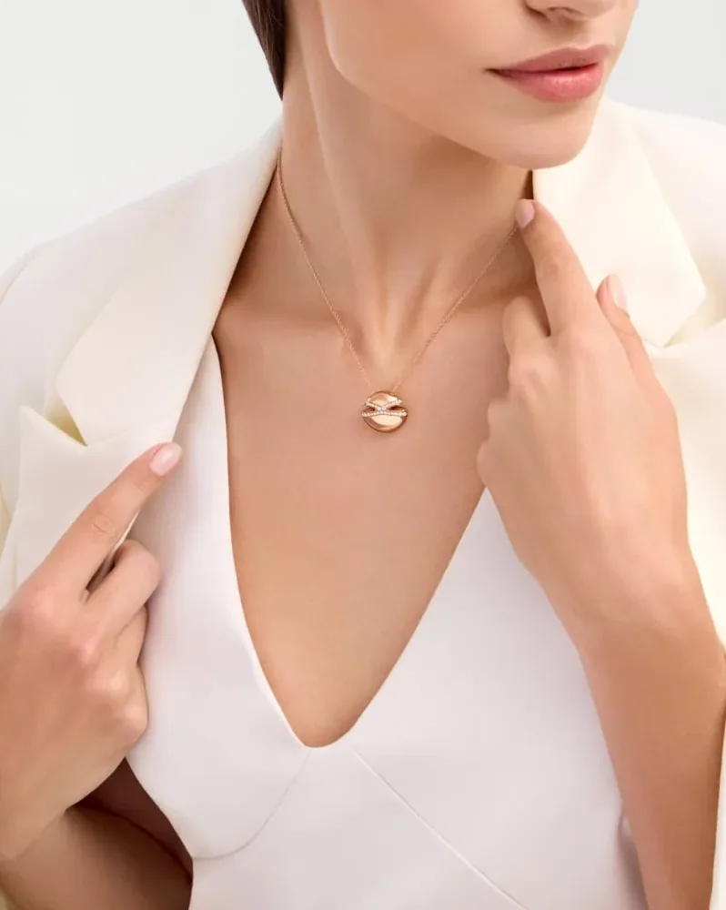 Bvlgari Cabochon Necklace Rose Gold
