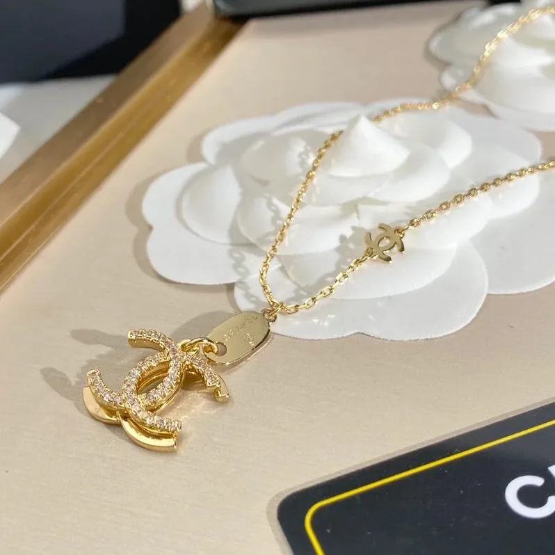 Double C Necklace Gold Double C Necklace Gold