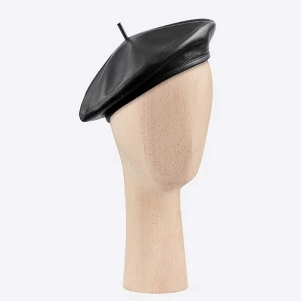 Dior Dior Dream Leather Beret for Women in Black Dior Dior Dream Leather Beret for Women in Black