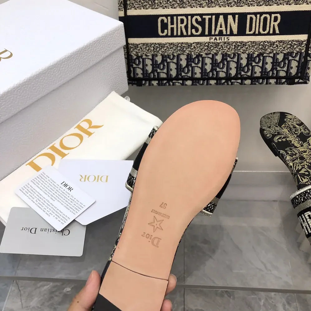 Dior Dway Slide Cotton Embroidered with Metallic Thread and Black for Women Dior Dway Slide Cotton Embroidered with Metallic Thread and Black for Women