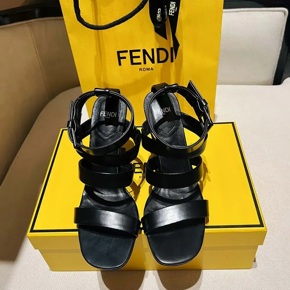 Fendi First Black Leather High for Women in heeled Sandals