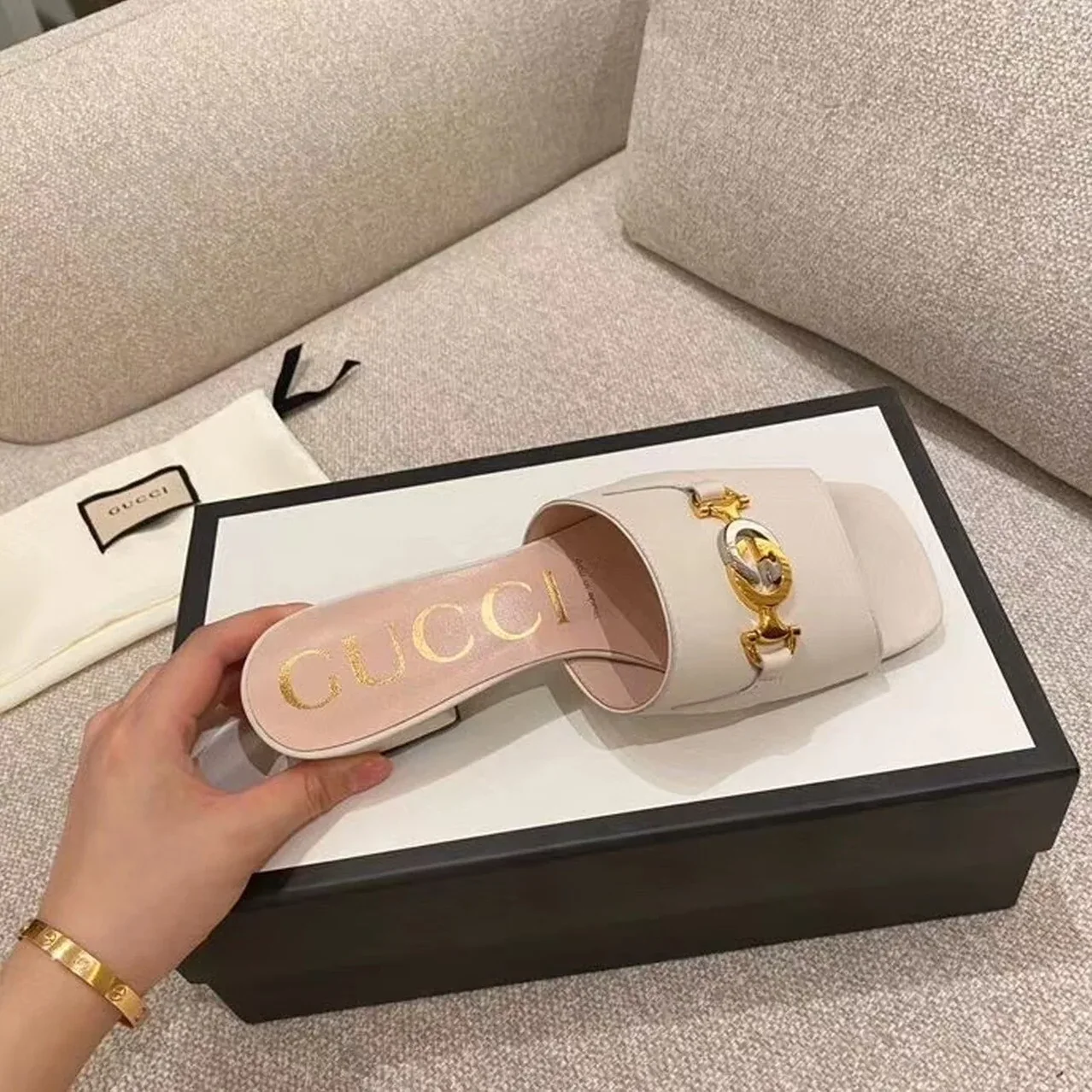 Gucci Gucci Zumi Slide Sandals Beige
