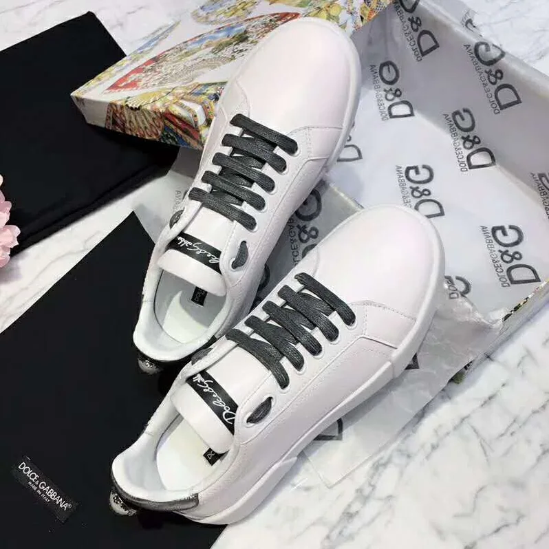 Dolce Gabbana D&G Shoes Zapatillas De Piel Con Aplicacion for Women