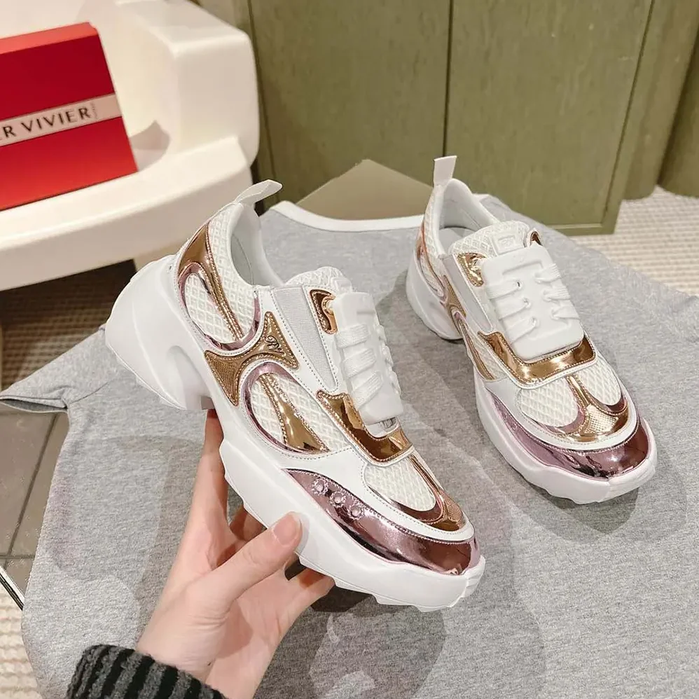 Roger Vivier Viv' on the Run Sneakers in Leather and Fabric for Women in Pink Roger Vivier Viv' on the Run Sneakers in Leather and Fabric for Women in Pink