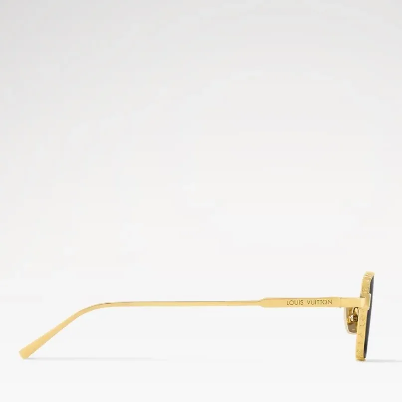 Louis Vuitton LV Pure Low Square Sunglasses Black
