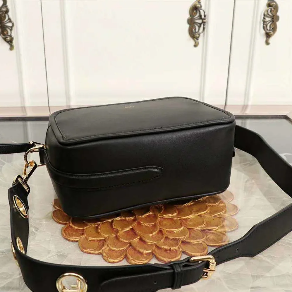 Fendi Camera Case Leather Bag for Women in Black Fendi Camera Case Leather Bag for Women in Black