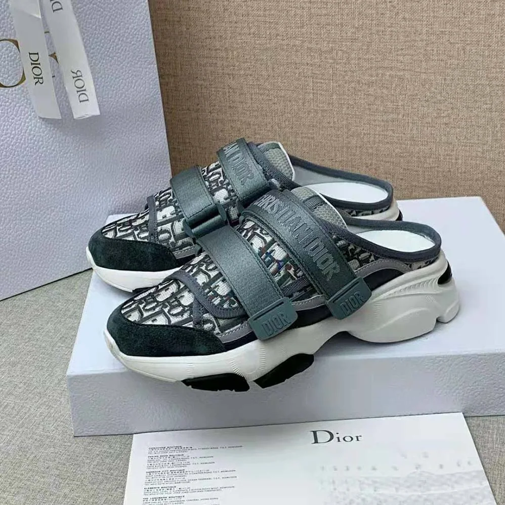 Dior D-Wander Sneaker Deep Gray Dior Oblique Technical Fabric for Women Dior D-Wander Sneaker Deep Gray Dior Oblique Technical Fabric for Women