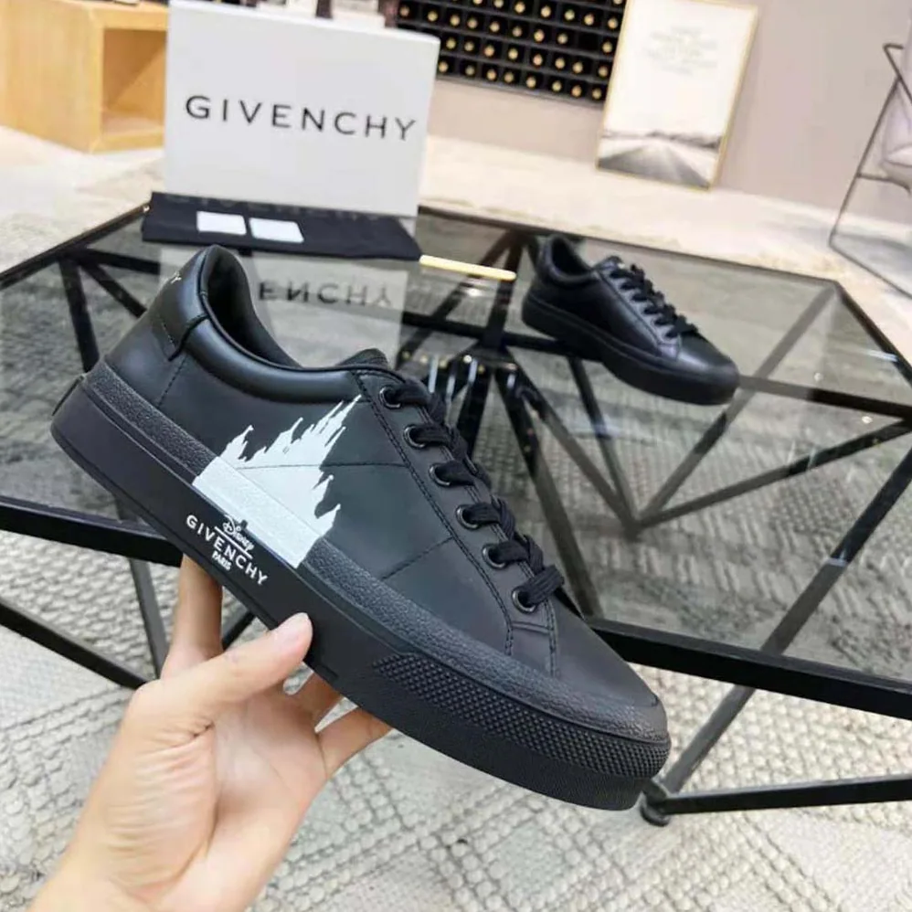 Givenchy City Sport Disney Castle Sneakers in Leather for Men in Black Givenchy City Sport Disney Castle Sneakers in Leather for Men in Black
