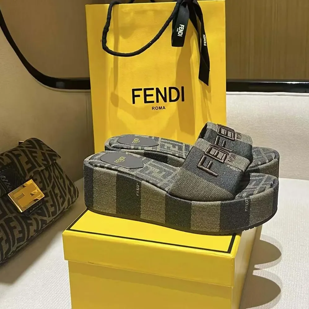 Fendi Sunshine Brown Fabric Flatform Slides for Women